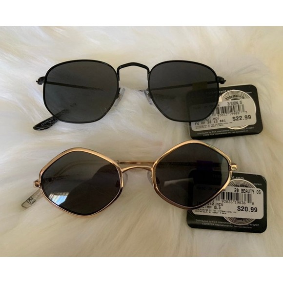 Foster Grant Sunglasses Bundle Fashion Readers Modern Trendy Designer Shades - Picture 1 of 3